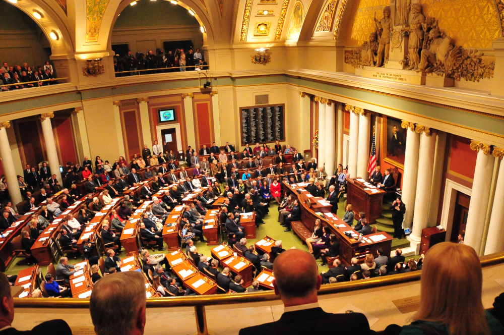 Le regroupement législatif du chanvre et de la marijuana ferait du Minnesota une valeur aberrante